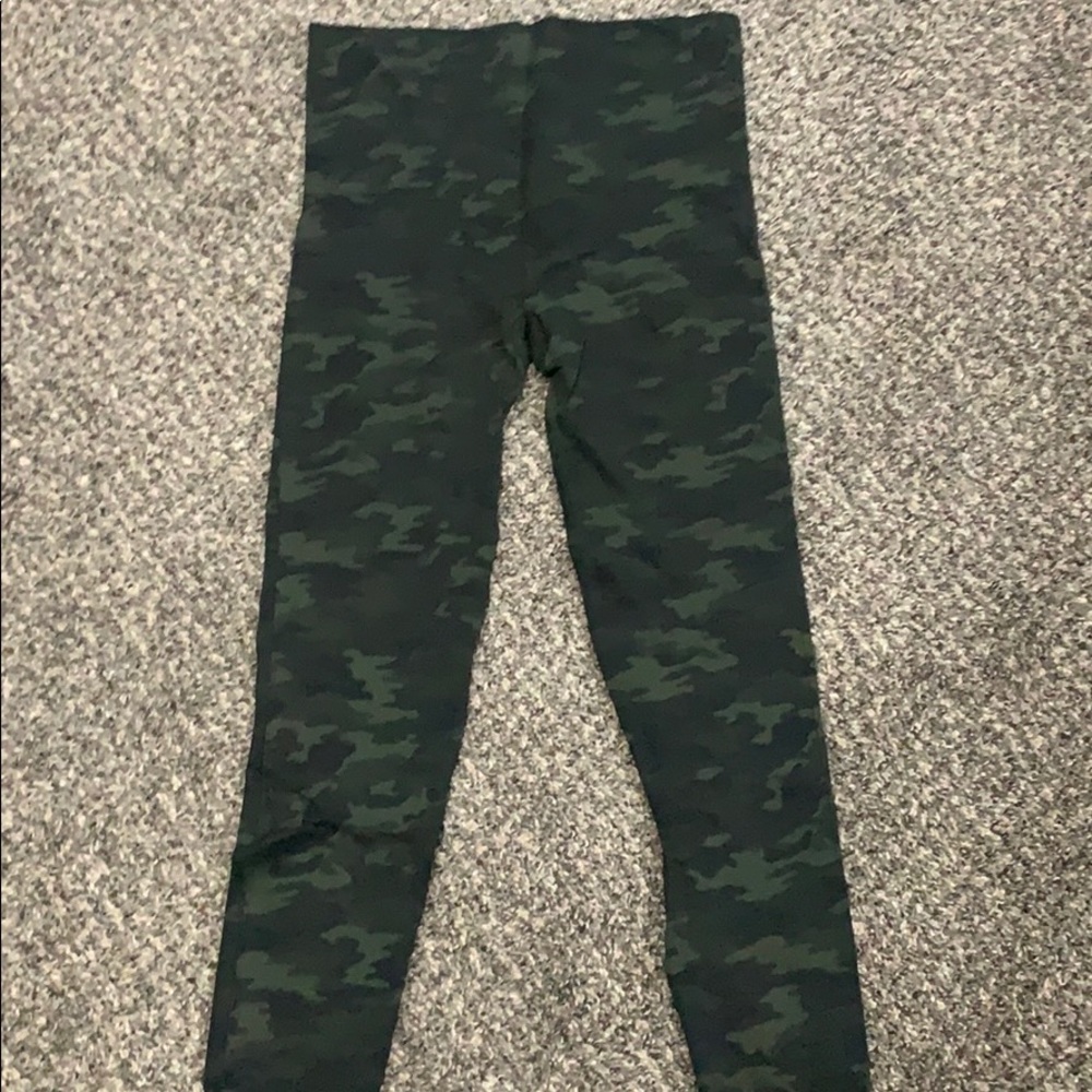 Spanx High Waist Green Camo Leggings